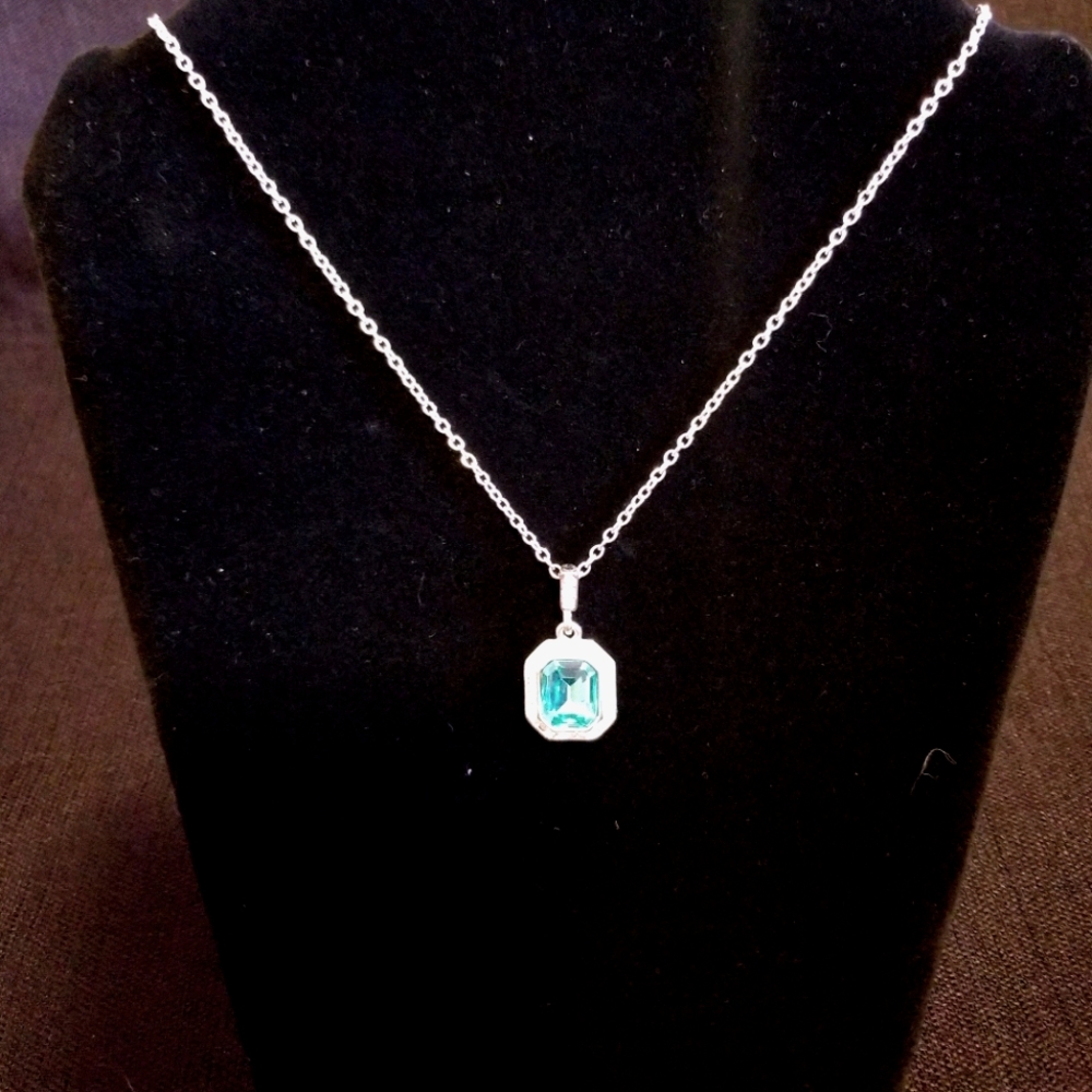 Emerald cut aqua necklace new